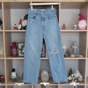 Levi's Light Blue Straight Leg Women's Jeans